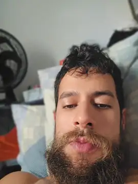 Snapshot of lucweed chatting on 24, 3, 2026 lucweed online show from 24, 3, 2026