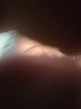 Snapshot of lucweed chatting on 4, 4, 2026 lucweed online show from 4, 4, 2026