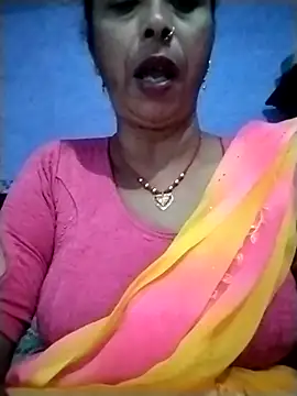 Snapshot of Hami705 chatting on 14, 11, 2025 Hami705 online show from 14, 11, 2025