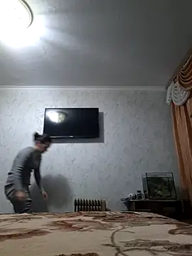 LinaLorien online show from 17, 11, 2025