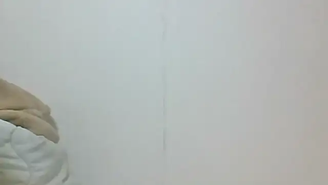 Snapshot of hiroto11058 chatting on 22, 2, 2026 hiroto11058 online show from 22, 2, 2026