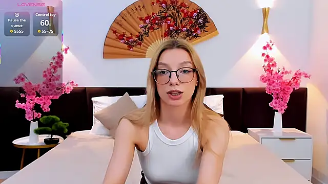 CindyMoriLove online show from 16, 1, 2026