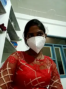 Snapshot of V_HOT_SEXY chatting on 7, 11, 2025 V HOT SEXY online show from 7, 11, 2025