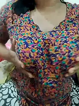 RumiAkter3344 online show from 2, 2, 2026