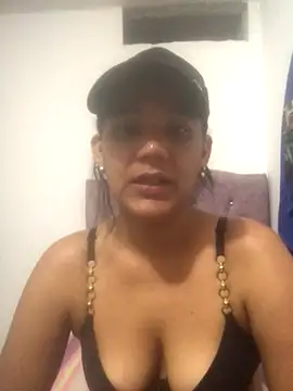 SofiaVergara2 online show from 8, 11, 2025