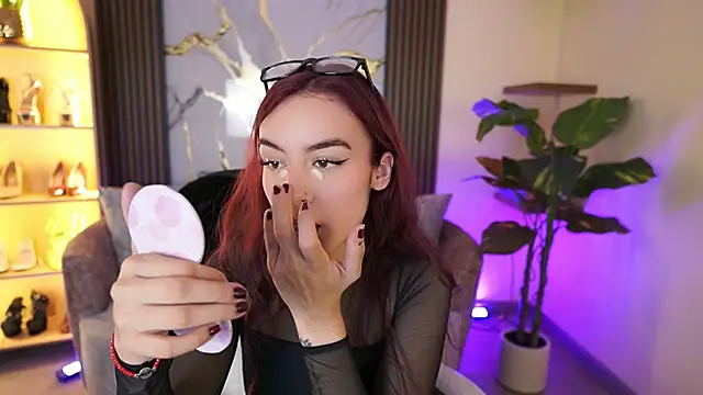 TessaaFox online show from 26, 2, 2026