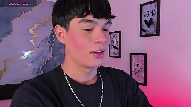 Isaac Kurtt online show from 13, 12, 2025