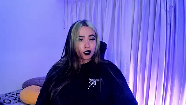 Lilith Zenith  online show from 21, 12, 2025