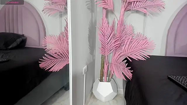 Tamaramilleer online show from 16, 2, 2026