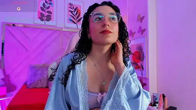 DemiJones  online show from 17, 12, 2025