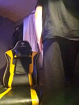 maneme19 online show from 6, 11, 2025