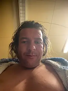 miguel910921 online show from 4, 2, 2026