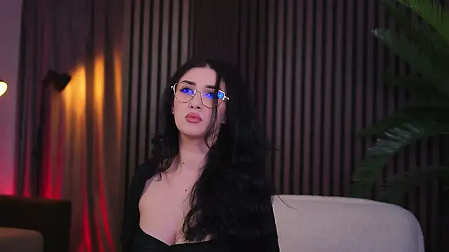 DaliaVeyron online show from 11, 11, 2025