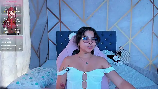  vaiolet owo online show from 8, 3, 2026