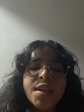  vaiolet owo online show from 16, 3, 2026