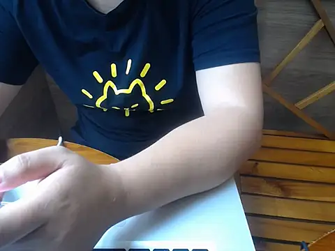 Yoo Me online show from 11, 11, 2025