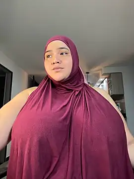 Snapshot of sweetmuslim01 chatting on 25, 1, 2025 sweetmuslim01 online show from 25, 1, 2025