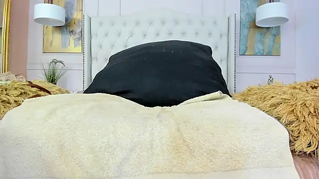 RosaliaMontero online show from 12, 2, 2026