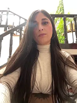 FrancescaSkuirt online show from 6, 3, 2026