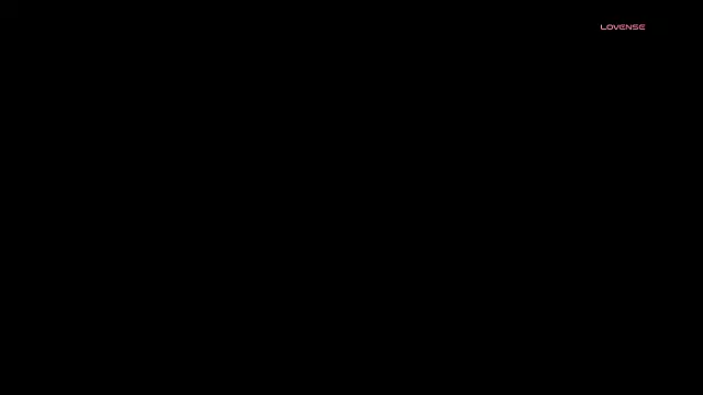 Snapshot of LilyGarcia chatting on 12, 11, 2025 LilyGarcia online show from 12, 11, 2025