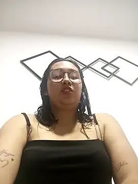 Snapshot of mayte-777 chatting on 17, 11, 2025 mayte-777 online show from 17, 11, 2025