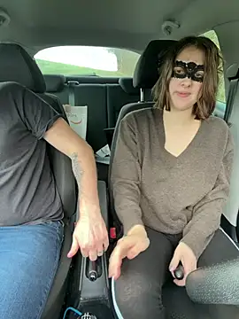 roroandjujuLoveX online show from 28, 2, 2026