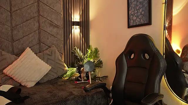 AuroraLanee  online show from 17, 1, 2026