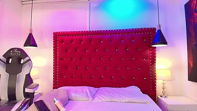 Bella donnaS online show from 3, 2, 2026