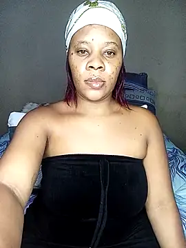 Snapshot of Emmylove-xr25 chatting on 6, 2, 2026 Emmylove-xr25 online show from 6, 2, 2026