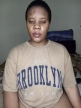 Snapshot of Emmylove-xr25 chatting on 10, 3, 2026 Emmylove-xr25 online show from 10, 3, 2026