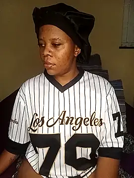 Snapshot of Emmylove-xr25 chatting on 21, 3, 2026 Emmylove-xr25 online show from 21, 3, 2026