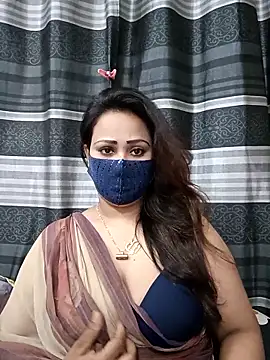 Snapshot of sadiya56803 chatting on 11, 11, 2025 sadiya56803 online show from 11, 11, 2025