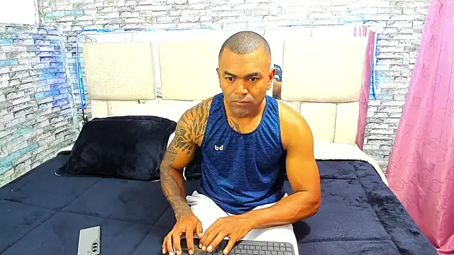 Nick wc online show from 9, 11, 2025