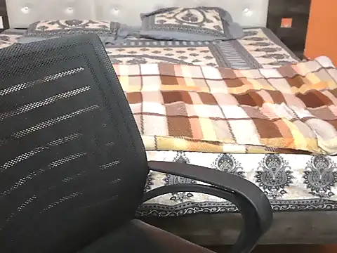 DoremonGirl online show from 1, 12, 2025