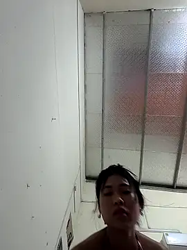 Snapshot of Lynly_k2 chatting on 28, 2, 2026 Lynly k2 online show from 28, 2, 2026