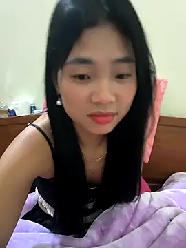 Snapshot of Lynly_k2 chatting on 4, 3, 2026 Lynly k2 online show from 4, 3, 2026