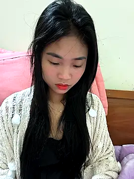 Snapshot of Lynly_k2 chatting on 7, 3, 2026 Lynly k2 online show from 7, 3, 2026