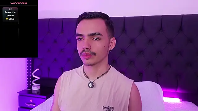 Snapshot of NicoKingg_ chatting on 15, 1, 2026 NicoKingg online show from 15, 1, 2026