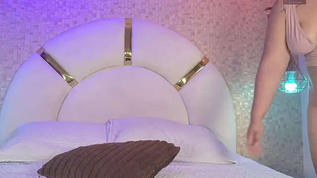 aria sm online show from 23, 11, 2025