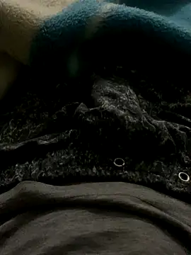 Snapshot of BOOOSBOOS chatting on 16, 11, 2025 BOOOSBOOS online show from 16, 11, 2025