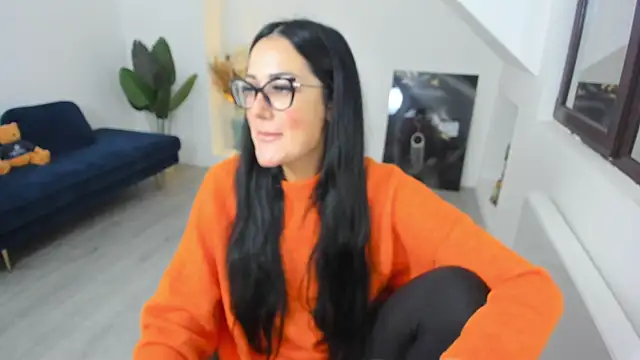 AnyaEvy online show from 5, 2, 2026