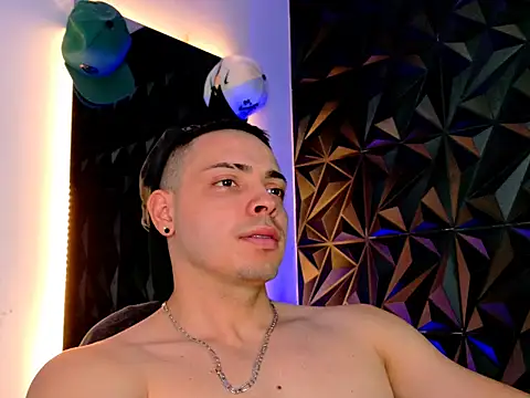 Snapshot of Maxwell_Dupont chatting on 12, 11, 2025 Maxwell Dupont online show from 12, 11, 2025