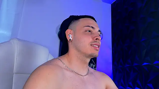 Maxwell Dupont online show from 3, 2, 2026