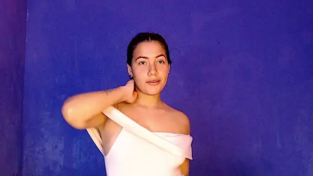 Snapshot of Patris204 chatting on 19, 11, 2025 Patris204 online show from 19, 11, 2025