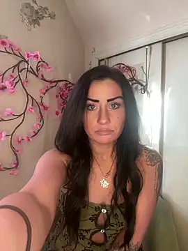 ValayaNoire online show from 17, 12, 2025