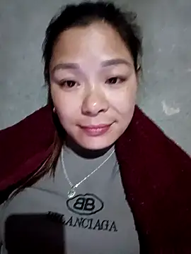 Lyla john online show from 4, 2, 2026