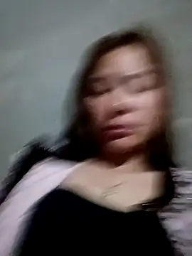 Lyla john online show from 13, 3, 2026