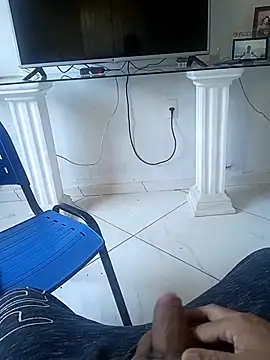 Snapshot of Lupercinio chatting on 17, 11, 2025 Lupercinio online show from 17, 11, 2025