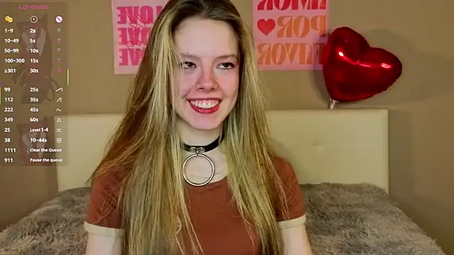 Snapshot of TiffinyMergist chatting on 18, 2, 2026 TiffinyMergist online show from 18, 2, 2026