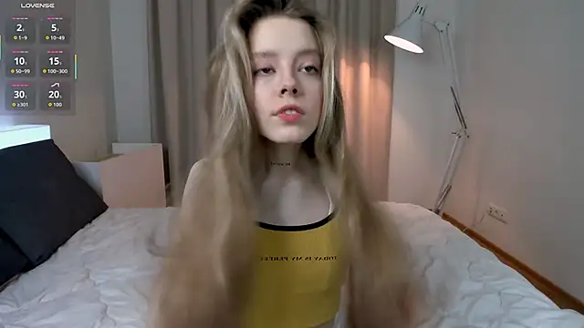 Snapshot of TiffinyMergist chatting on 1, 3, 2026 TiffinyMergist online show from 1, 3, 2026